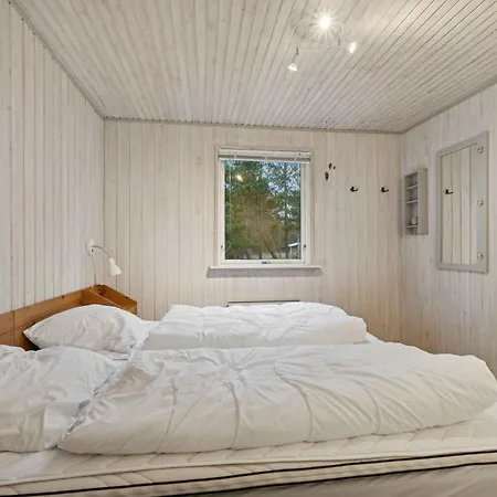 Nature-focused Near Sea And Beaches Dom wakacyjny Bolilmark